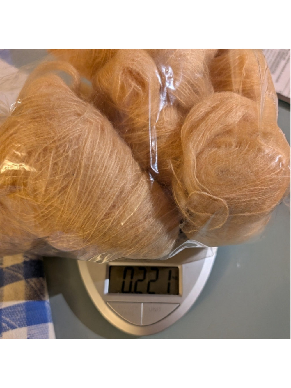 Yarn Lot - Picture 2 of 6